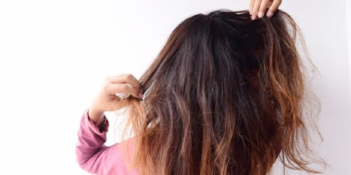 perawatan rambut rusak akibat cat